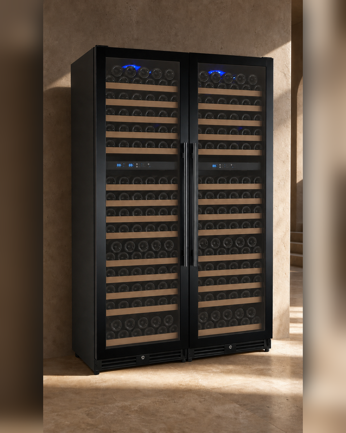 VINELOR FlexCount 344 bouteilles | Cave à vin pose libre 4 zones side-by-side porte noire — vue principale premium